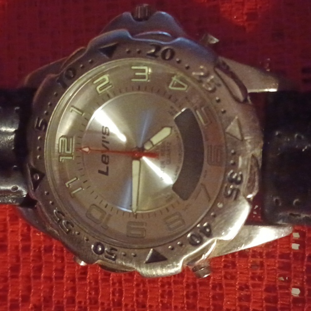 Men's Vintage Levi's Watch
